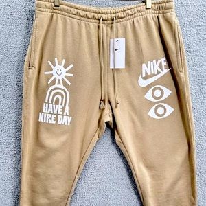 nike french terry have a nike day pants Tan size L
